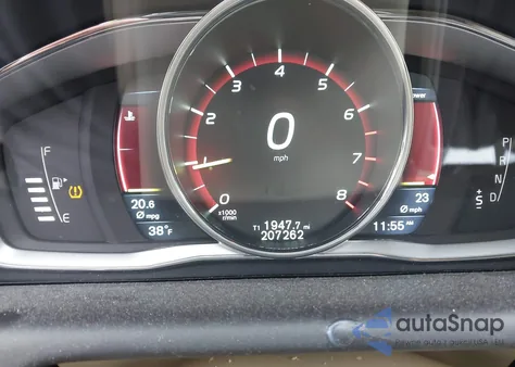 2015 Volvo Xc60 T5 Premier из США, поврежденный, VIN YV440MDK8F2737297